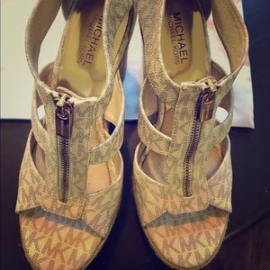 Michael Kors Wedges Size 8